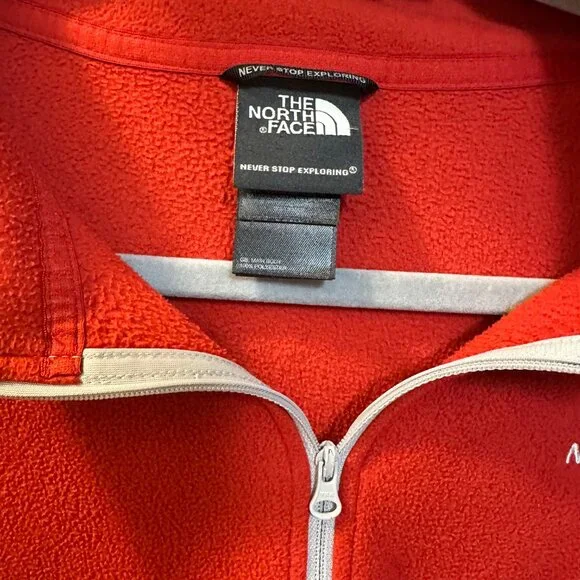 The North Face-Men's Red Fleece Size Large - Picture 6 of 6